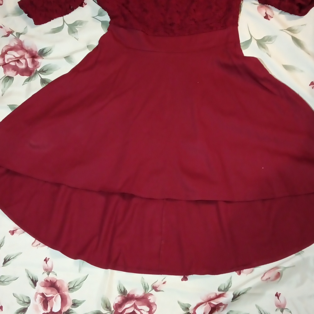 Dress - Picture 2 of 4